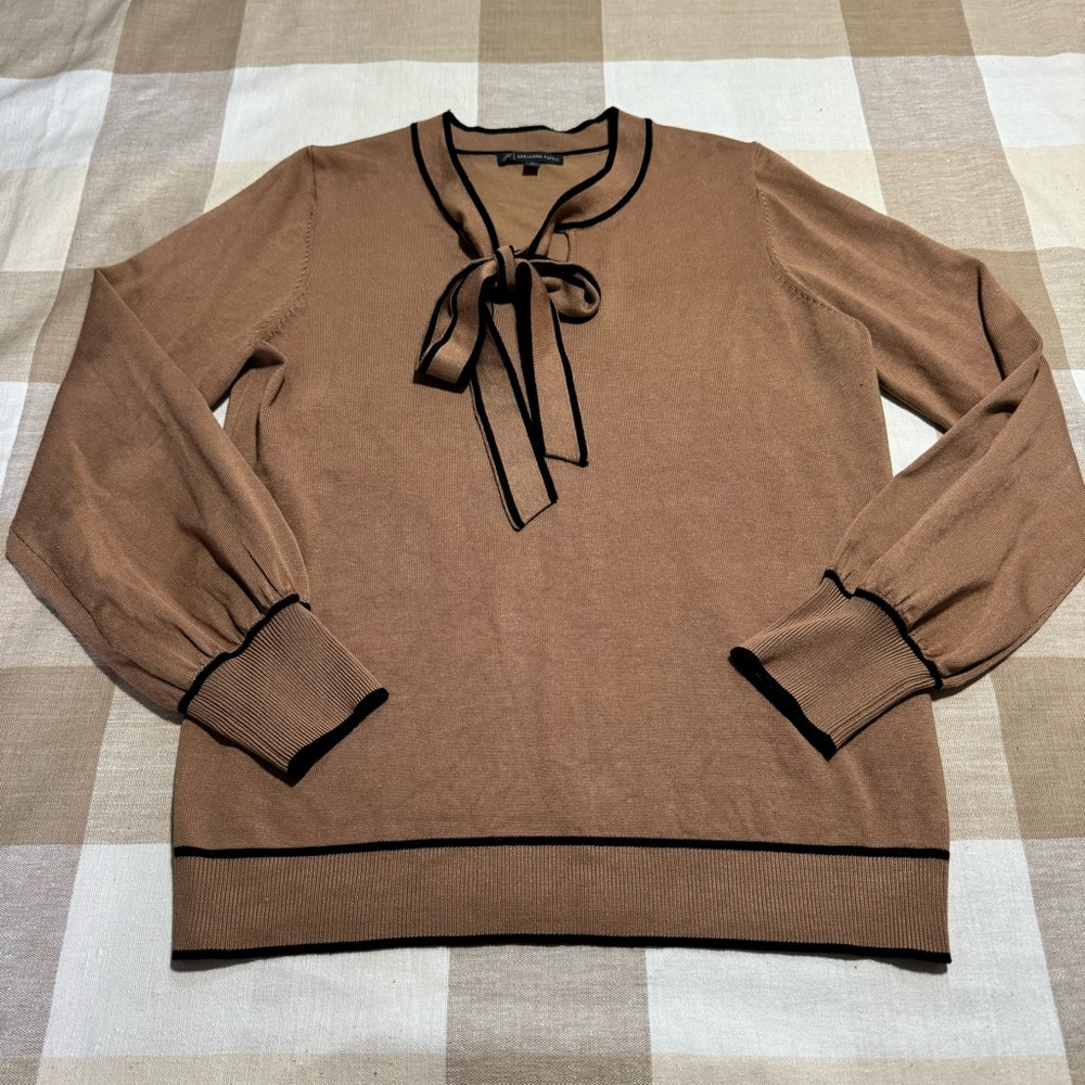 Adrianna Papell Tipped Bow Neck Sweater In Camel/Black- M - Picture 3 of 8